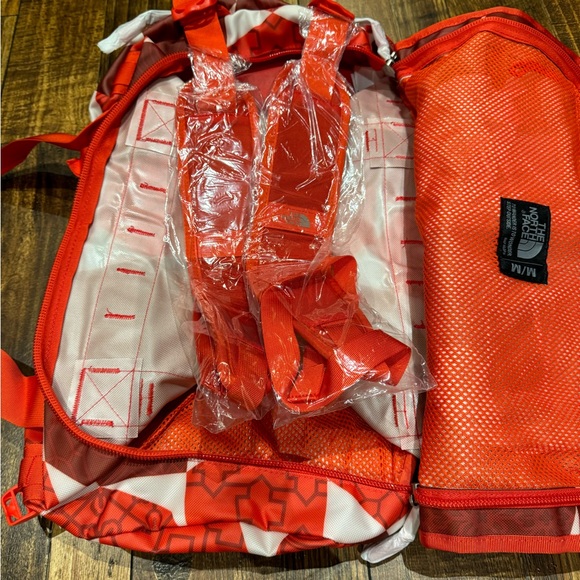 The North Face Base Camp Duffel M - Picture 6 of 8